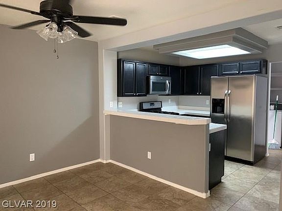 4th image of 3455 Creek River Dr