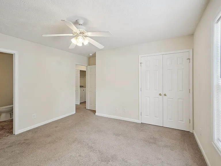 Morganton Arms Apartments — Photo 30