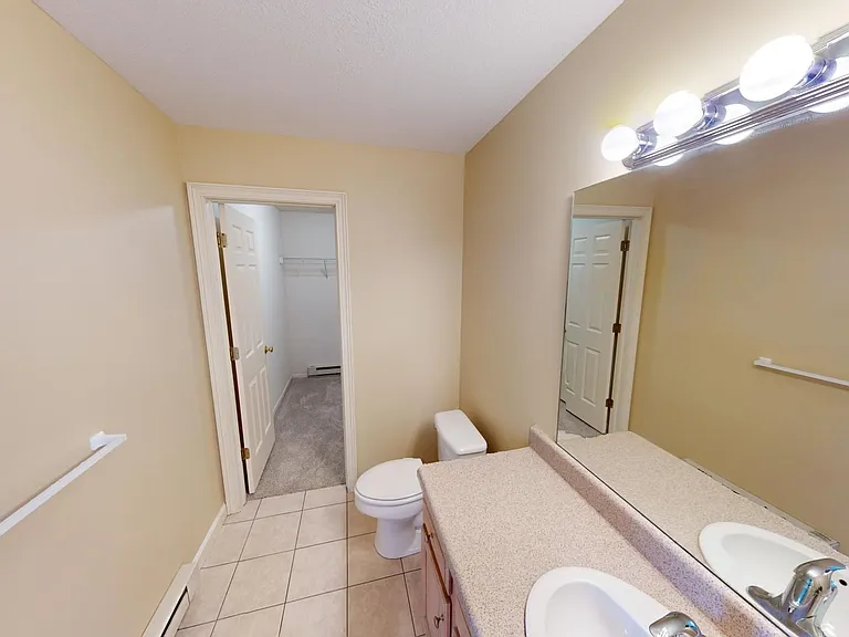 3635 Indian Run Dr #5 — Photo 16
