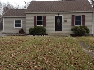 1810 Kelly Ave, Crest Hill, IL 60403