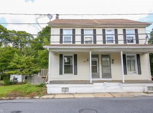 8205 Brown St, Slatington, PA 18080