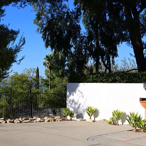 (Undisclosed Address) Photo 1