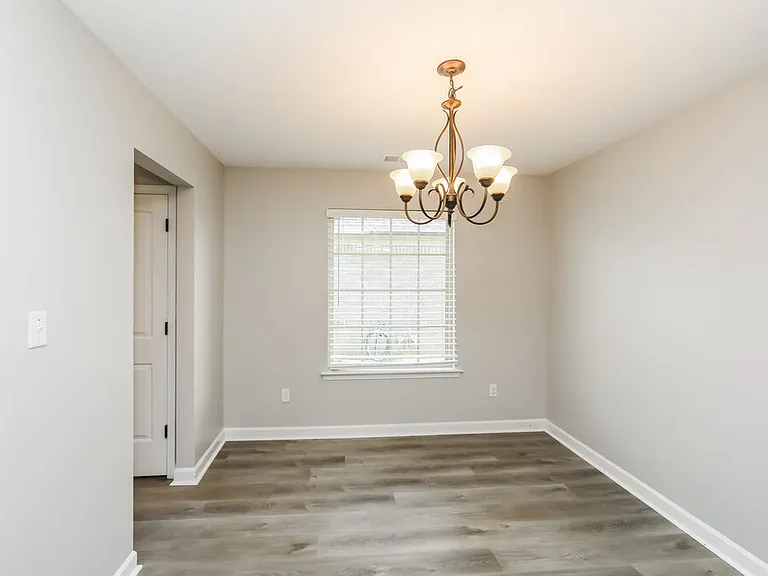 7898 Ironwood Dr — Photo 6