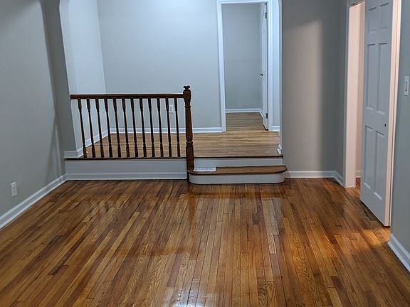 4th image of 8430 126th St #1