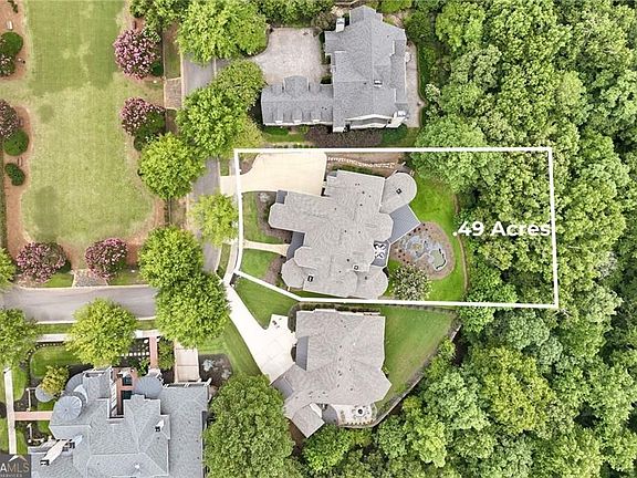 4th image of 6756 Hedge Row Ln
