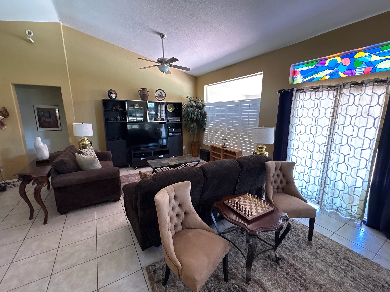 2 bed, 2.5 bath, 1445 sqft, $2,100 — Photo 3