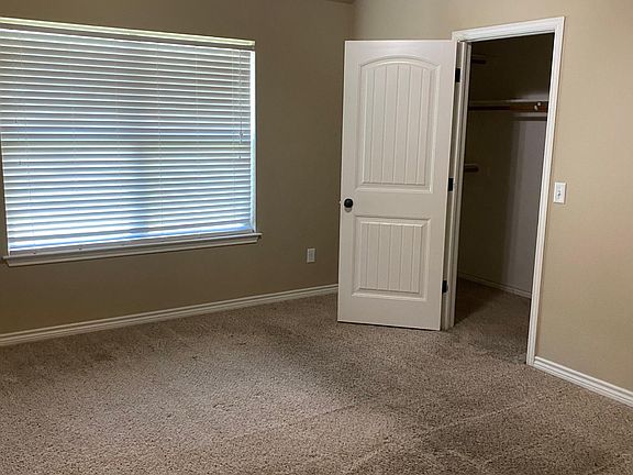 4th image of 4621 Brutus Ln Unit B