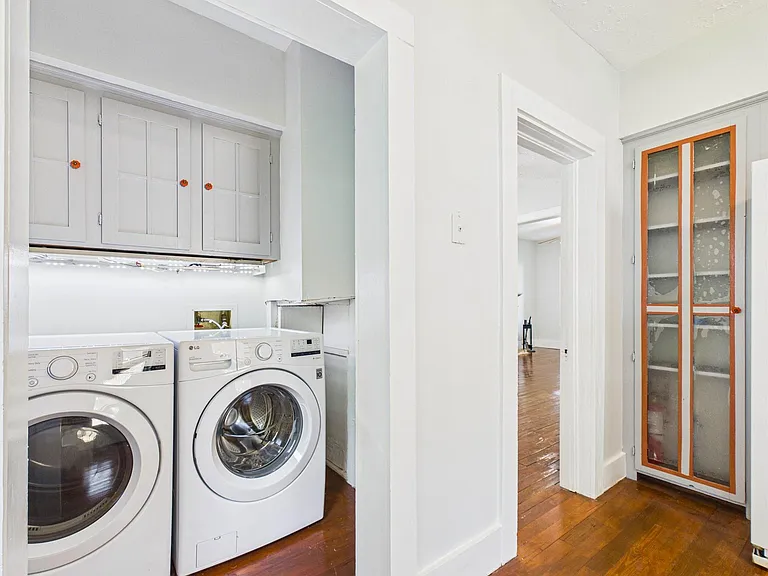 314 W Sidnor St — Photo 13