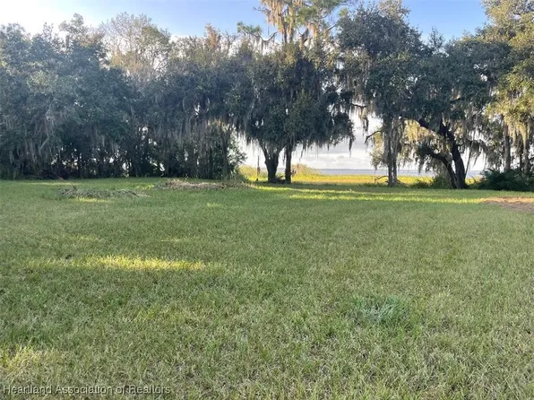 11196 Shore Dr, Lake Wales, FL 33898