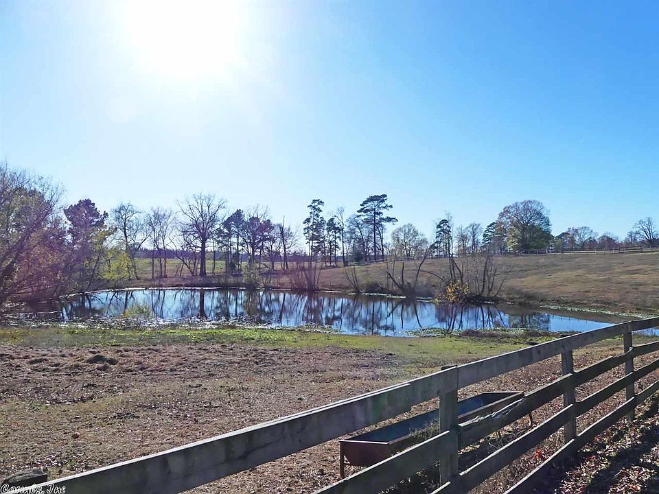 1st image of 566 Creek Trl