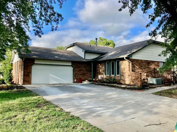 236 S Parkridge St, Wichita, KS 67209