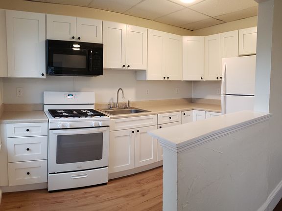 3rd image of 21 Apsley St APT 10