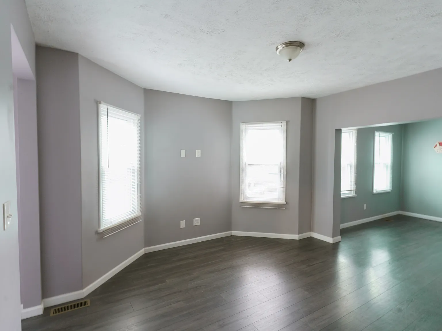 2 bed, 1246 sqft, $1,800 — Photo 3
