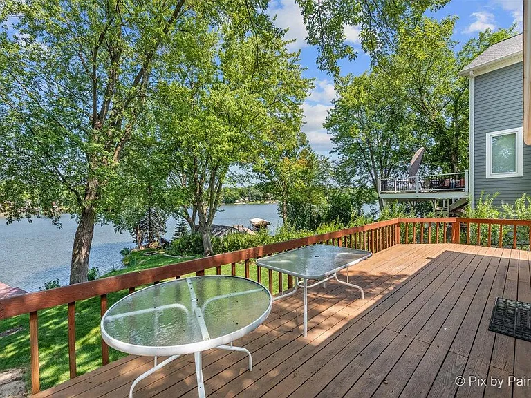 24060 N Lakeside Dr — Photo 14