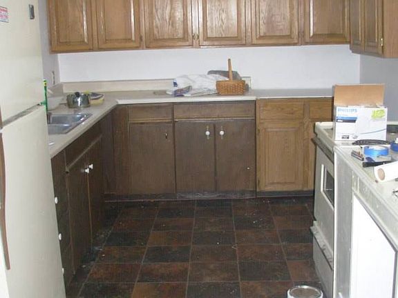 3rd image of 1361 Giannas Ct