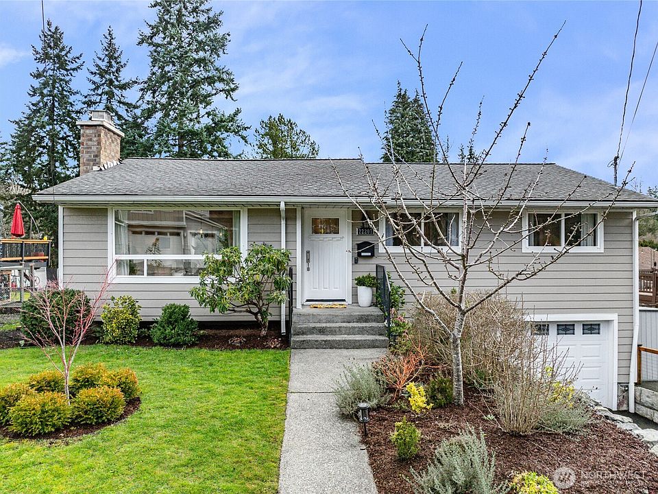 1st image of 22207 54th Avenue W