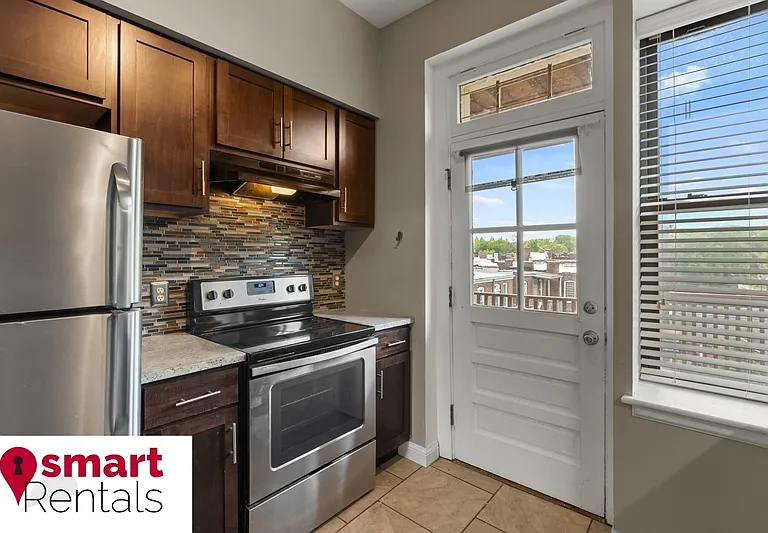 4101 Flad Ave — Photo 1