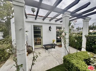 921 S Spaulding Ave, Los Angeles, CA 90036