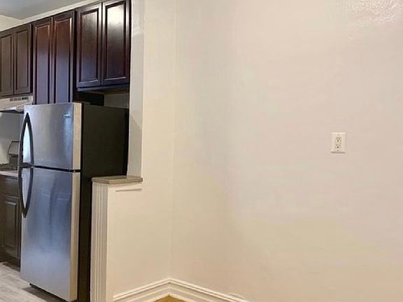 5th image of 25 Lefferts Ave APT 3T