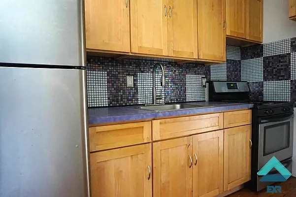 Rented by EXR | media 2