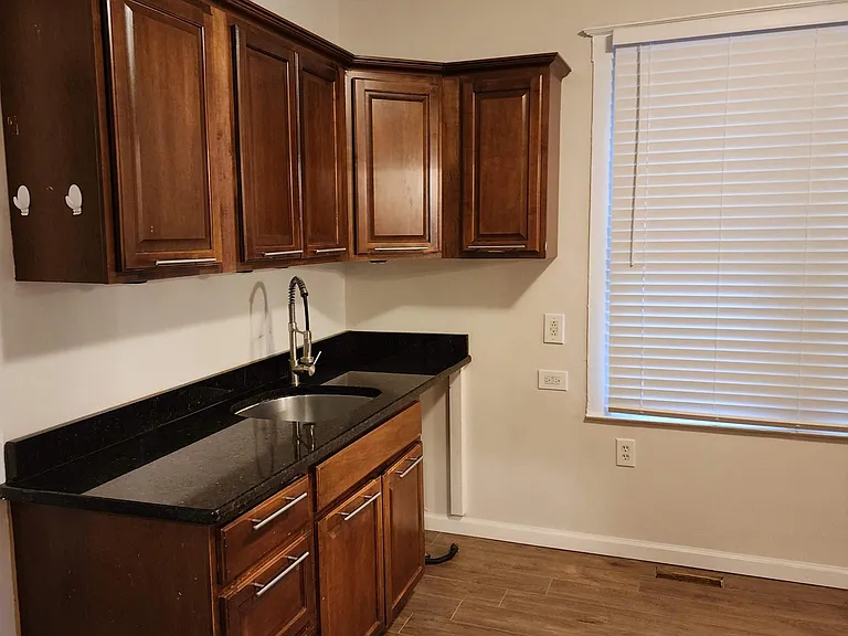 2699 Whalen St #1 — Photo 7