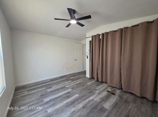 3806 W Burro Dr, Golden Valley, AZ 86413