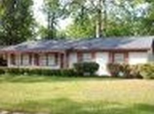 419 Woodglen Cv, Picayune, MS 39466