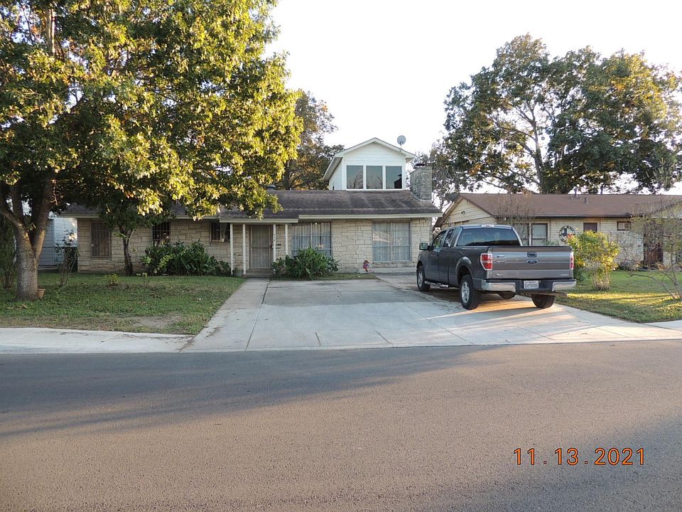 1st image of 454 Kate Schenck Ave