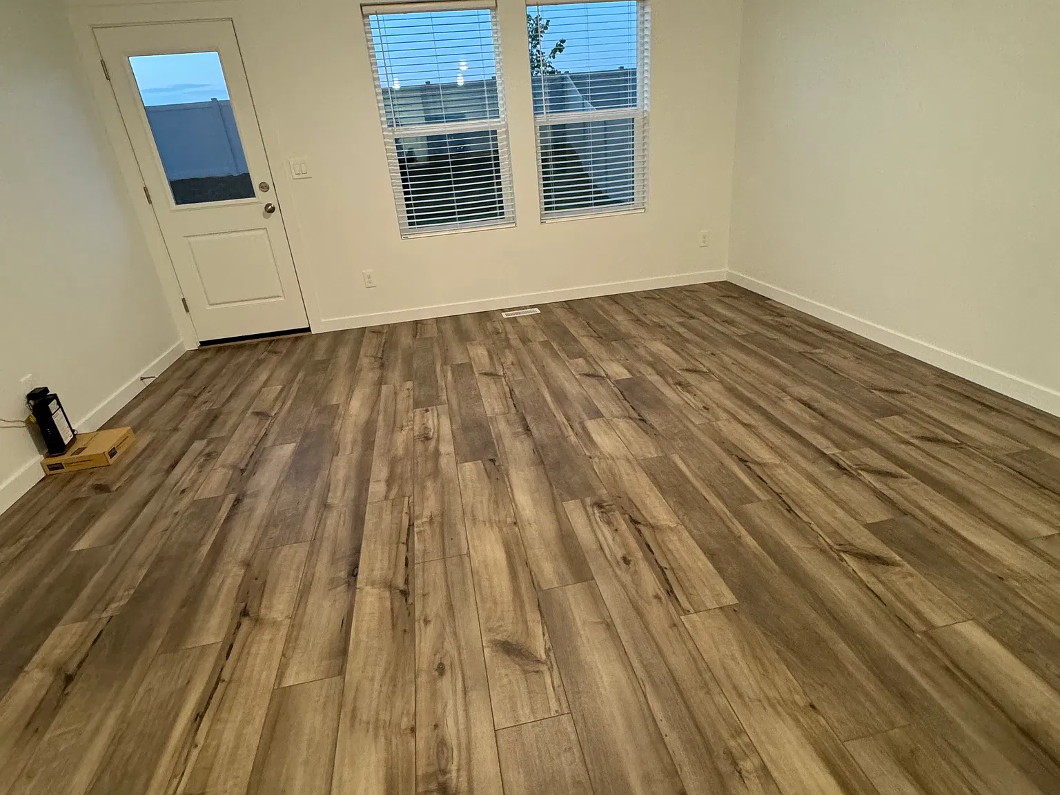 4 bed, 1874 sqft, $2,900 — Photo 3