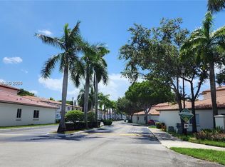 8450 SW 150th Ave #3, Miami, FL 33193