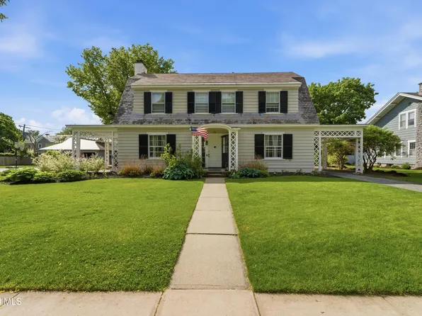 12 Horicon Avenue, Glens Falls, NY 12801