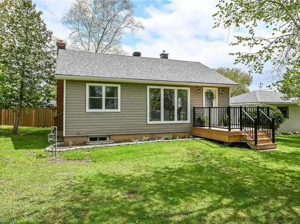 34 Ottawa St S, Haldimand County, ON N0A 1E0