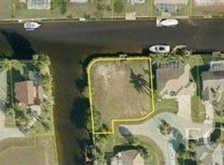2503 SE 22nd Ct, Cape Coral, FL 33904