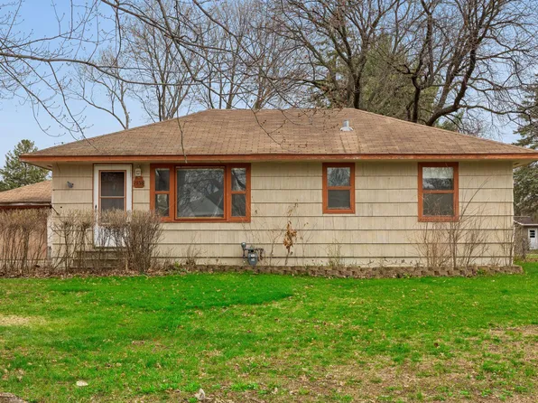 1938 Longview Dr, New Brighton, MN 55112