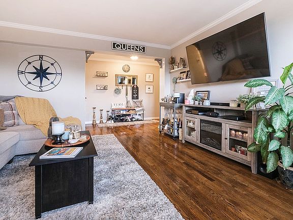 3rd image of 210-50 41st Ave #3C