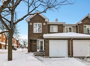 1880 Summerfields Cres #35, Ottawa, ON K1C 7B6