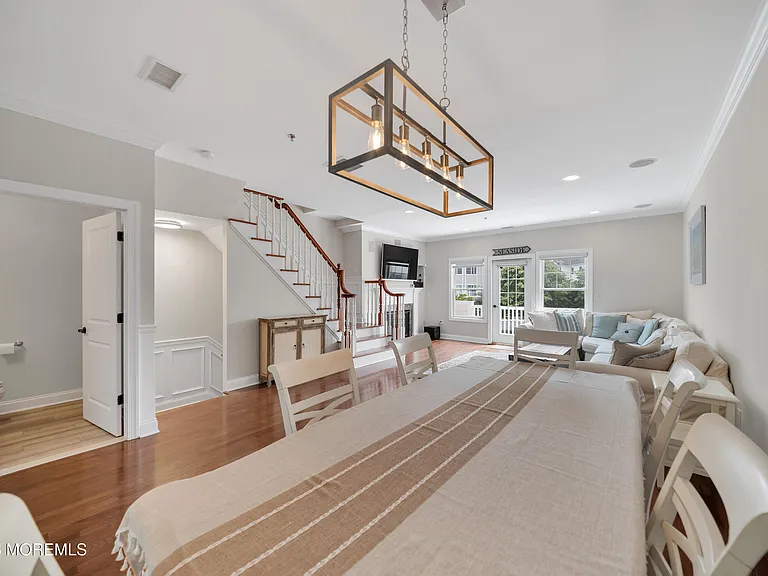 302 Villa Dr — Photo 23