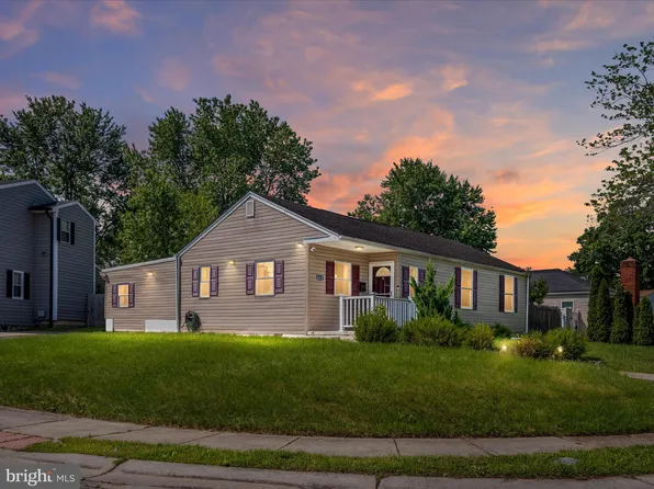 320 Bassett Ave, New Castle, DE 19720