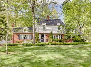 305 Bonnett St SW, North Canton, OH