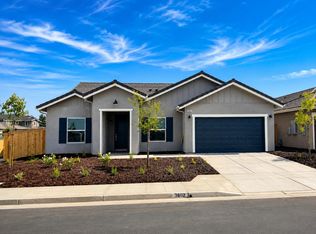 3802 Via Capitola Ave, Madera, CA 93637