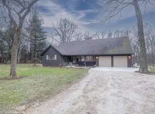 6437 S Brooklyn Rd, Rochelle, IL 61068