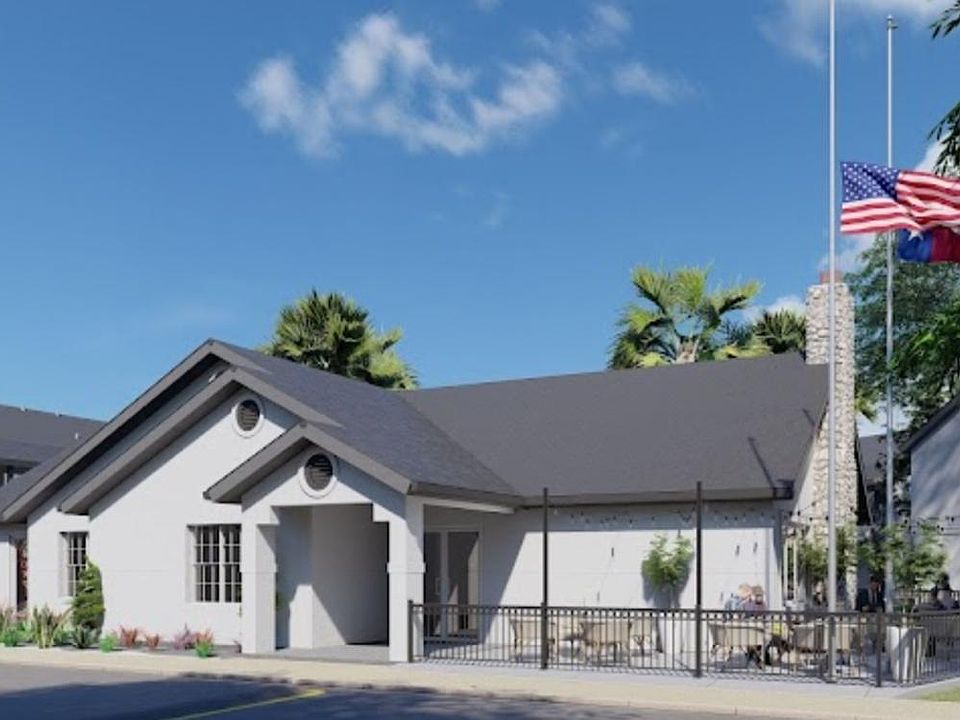 1st image of 600 Nottingham Oaks Trl Building C