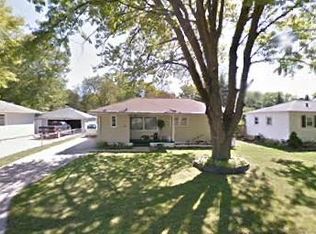 1233 Saint Andrews Ave, Waterloo, IA 50701
