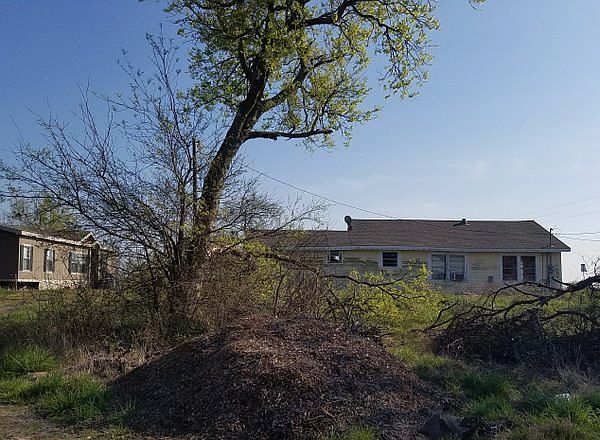 2nd image of 3843 State Highway 34 N