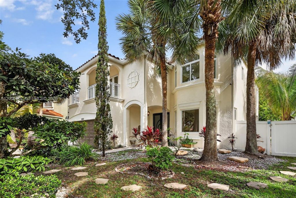 16371 SW 49th Ct, Hollywood, FL - View 2