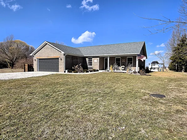 134 Lincoln Hls, Coatesville, IN 46121