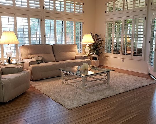 2nd image of 78997 Chardonnay Way