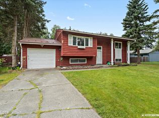 3712 James Dr, Anchorage, AK 99504