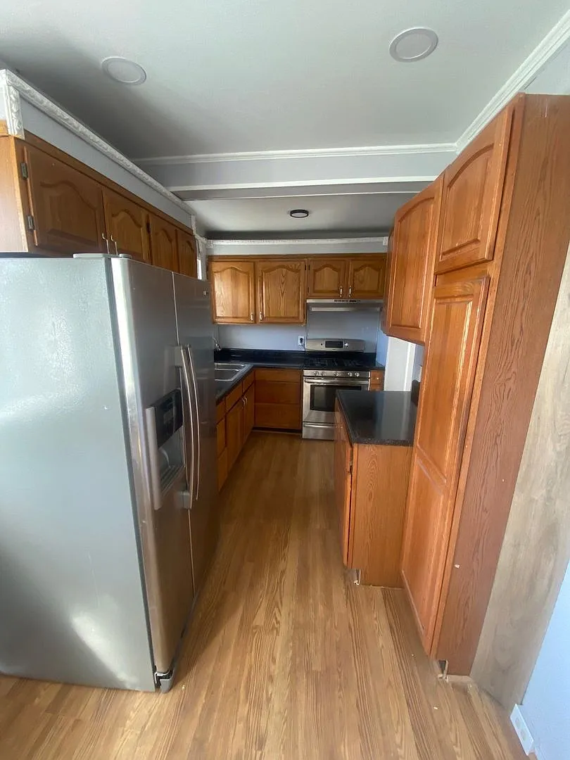 3203 Glen Avenue — Photo 1