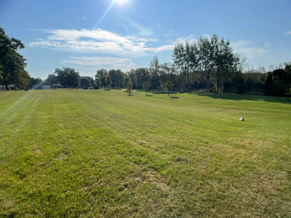 Smalley St, Shawano, WI 54166